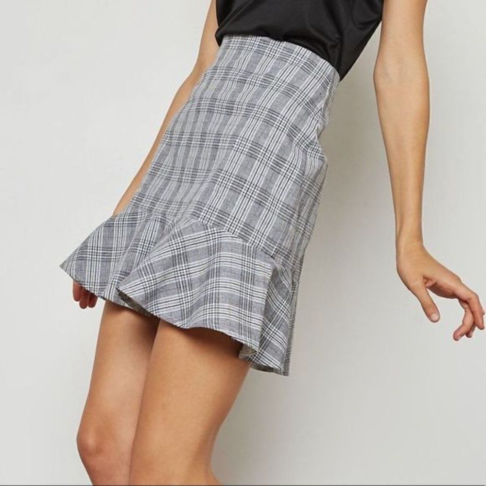 (3/$15)  Parisian Check Drop Frill Hem Mini Skirt